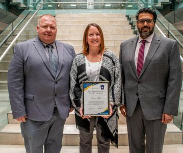 Grey County paramedic Teresa Tibbo recognized with Medical Directors Award of Excellence