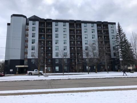 Parkway Apartments