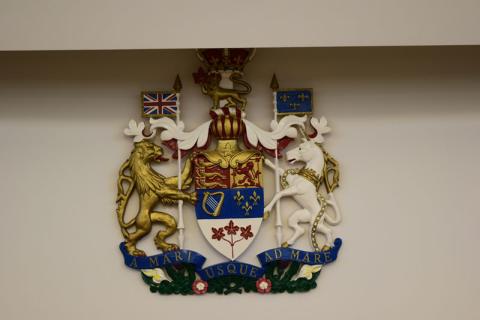 Ontario Court of Justice signant