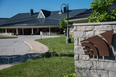 photo of the entrance to Grey Gables