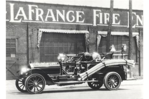 O.S.F.D Engine No. 1 in front of the LaFrance Fire building, 1923